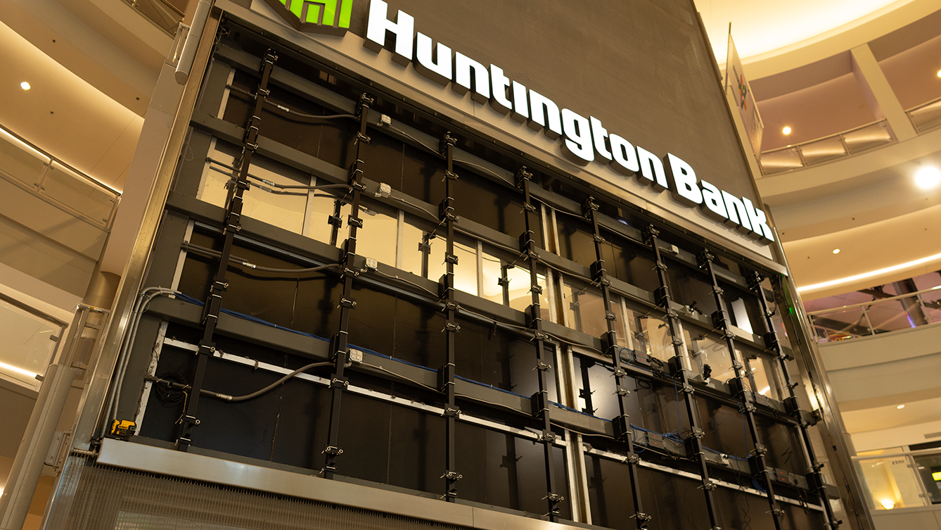 Full Horizontal Image 1